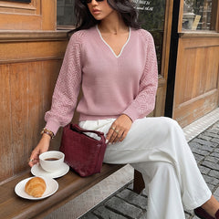 Loose-fit color-block V-neck cutout knit sweater