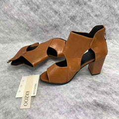 Fish-Shaped Hollowed-Out Thick Heel High Heels