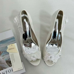Low-Cut Pearl-Embroidered High Heels