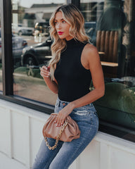 Averie Sleeveless Turtleneck Knit Top Oshnow