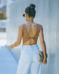 Barre Twist Knit Crop Tank - Camel Oshnow
