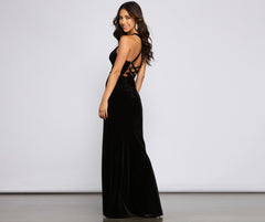 Christina Lace-Up Back Velvet Dress Oshnow