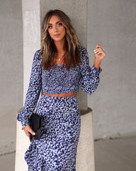 Flower Market Strolls Ruched Ruffle Midi Skirt - Black/Blue Oshnow