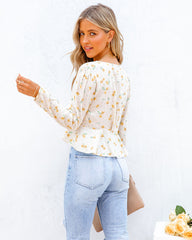 Honduras Floral Tie Front Crop Top Oshnow