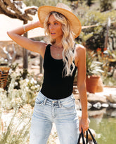 Kip Seamless Scoop Tank - Black Oshnow