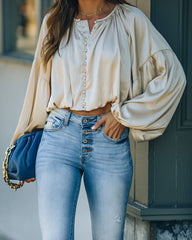 Libby Satin Billowed Crop Blouse - Champagne Oshnow