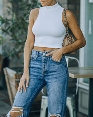Louie Sleeveless Mock Neck Crop Top - White Oshnow
