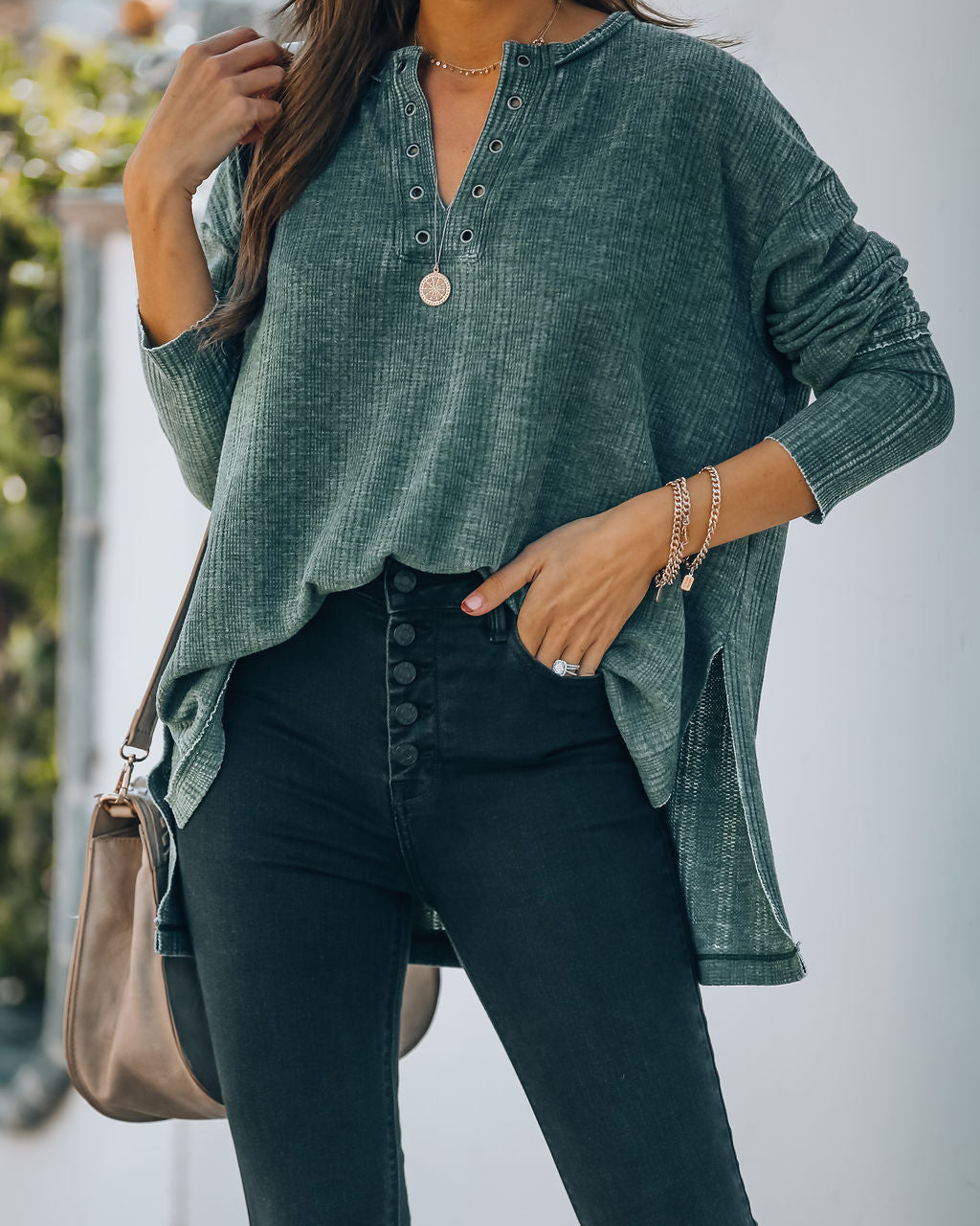 Melrose Washed Knit Grommet Top - Forest Oshnow