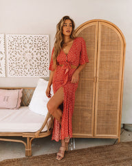 Now + Then Floral Tie Front Crop Top Oshnow