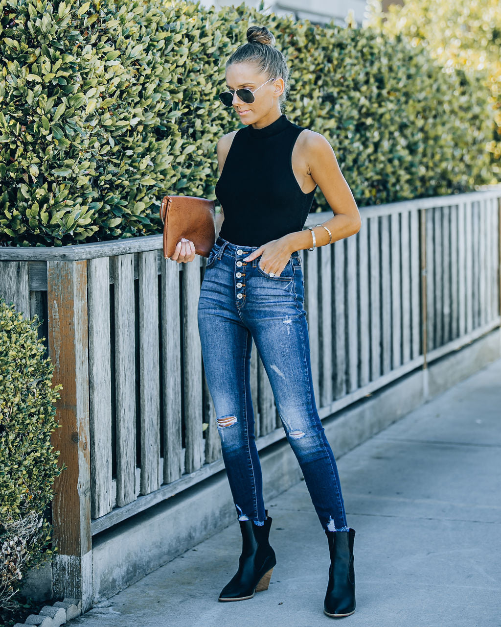 Nyra Sleeveless Mock Neck Knit Top - Black Oshnow