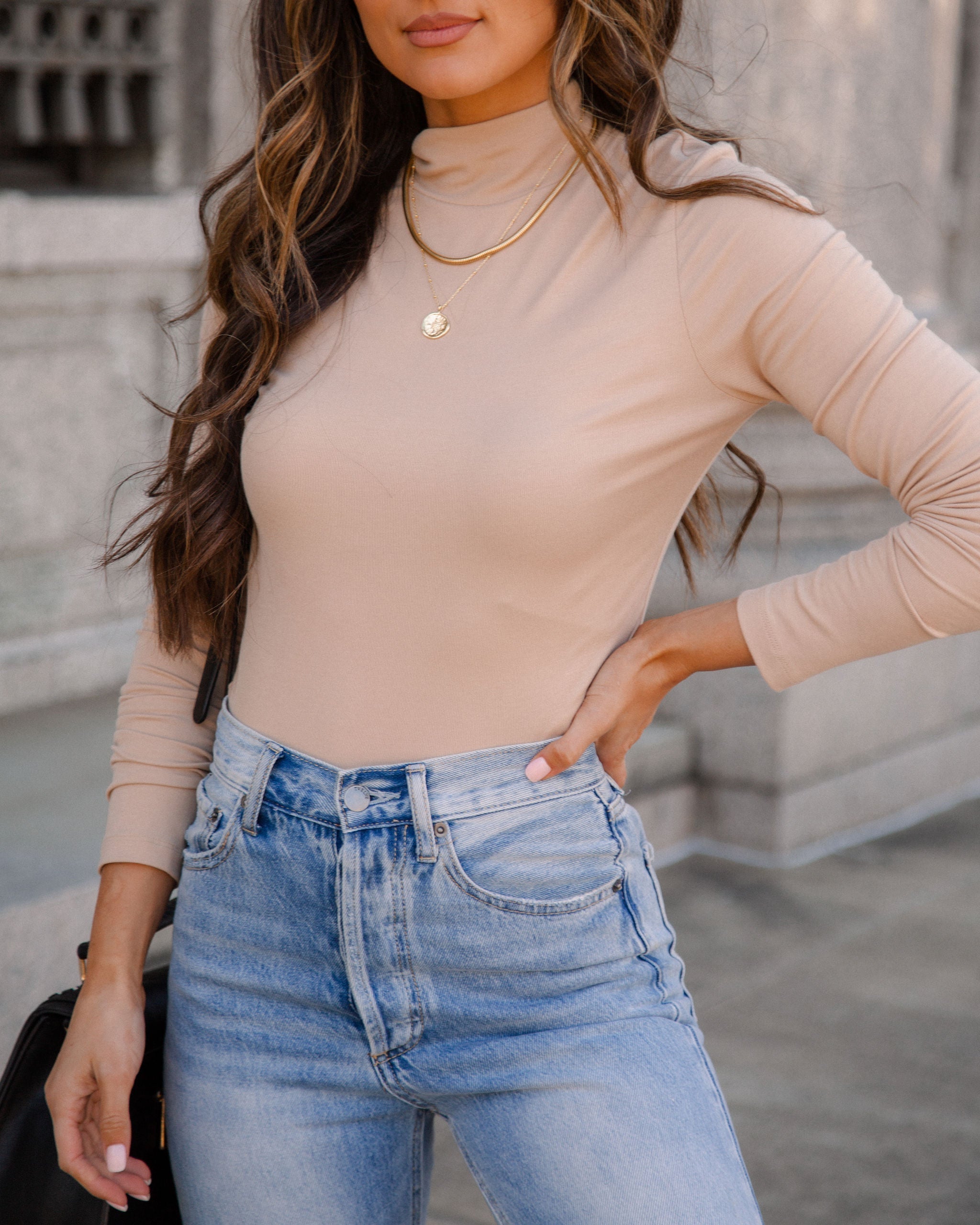 Past Or Present Turtleneck Knit Top - Beige Oshnow