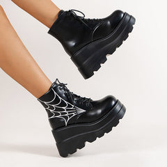 Round Toe Spider Web Print Platform Boots Oshnow