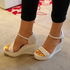 Stylish Platform Rivet Wedge Sandals Oshnow