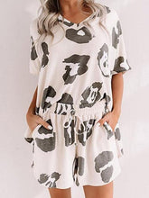 V-Neck Short Sleeve Leopard Print Loungewear Two-Piece Suit Oshnow
