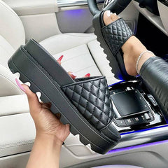 Chic Quilted Stitching Detail Platform Sandals