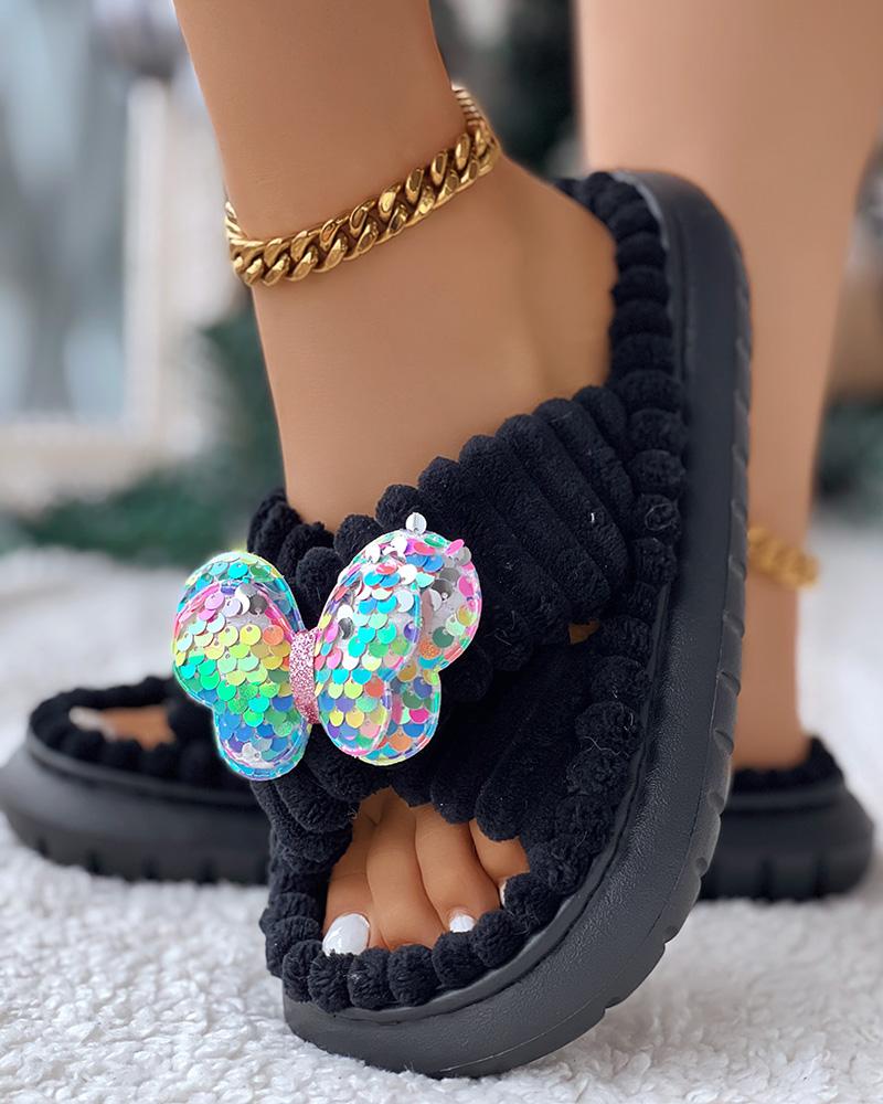 Pantuflas de invierno con tiras cruzadas y estampado de mariposas