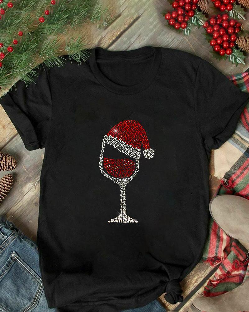 Christmas Hat Wine Glass Print Short Sleeve T shirt