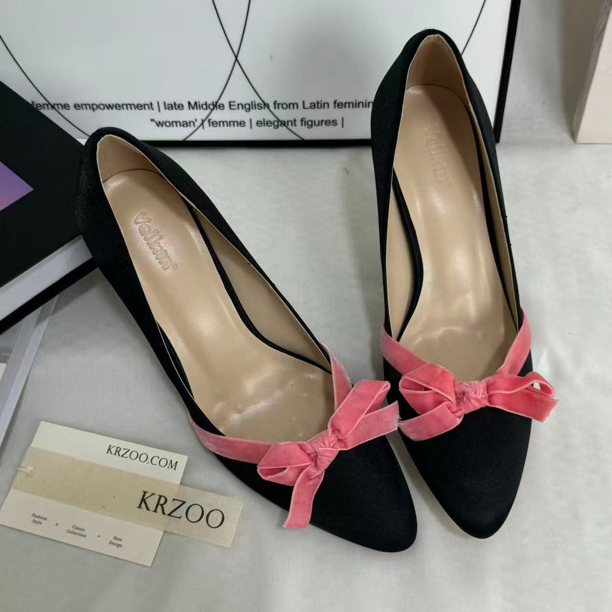 Sole Material: Rubber Upper Material: Satin Lining Material: Microfiber Toe Shape: Round Toe Popular Feature: Low-cut