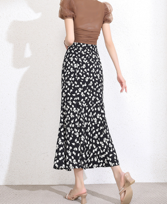 Jossy Floral Satin Midi Skirt