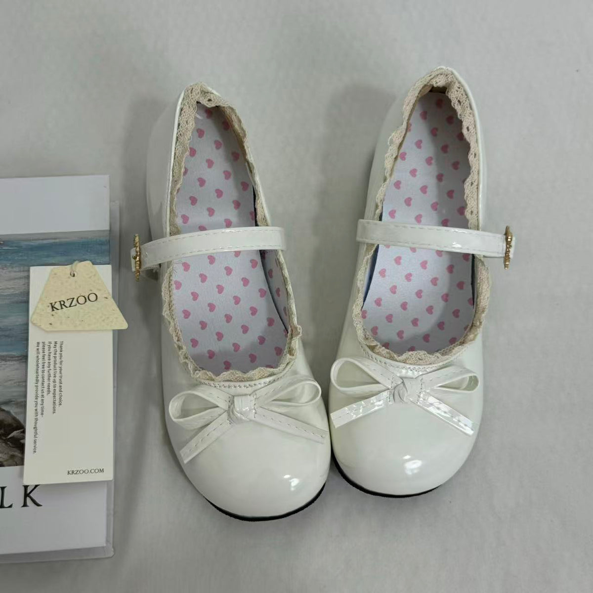 Versatile Low-Cut Bow Shoes