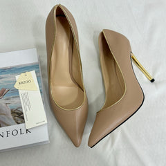 Pointed-Toe Low-Heeled Shoes
