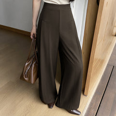 High-waisted wide-leg trousers with a fluid drape