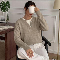 Loose-fitting double-layered V-neck faux two-piece sweater