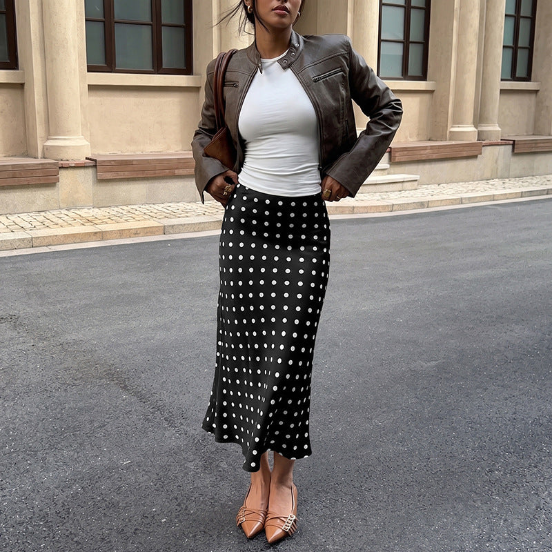 High-waisted polka-dot fishtail skirt