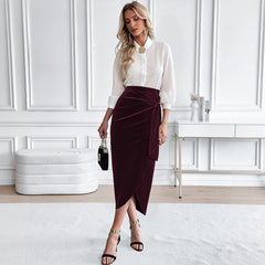 Solid-color twist-detail skirt