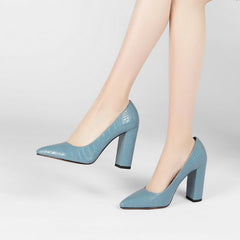 Pointed toe thick heel solid color high heels