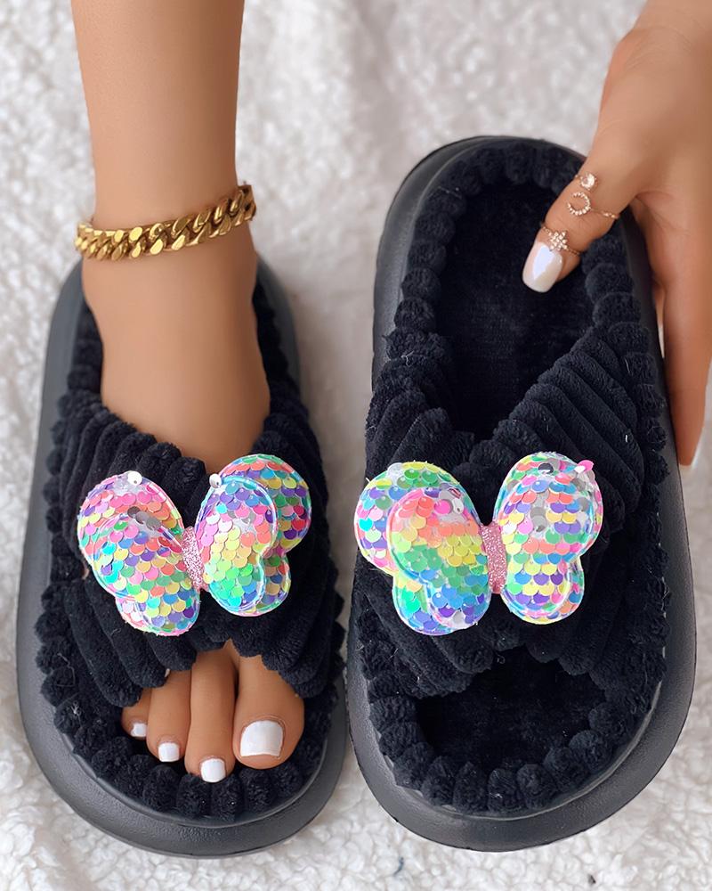 Pantuflas de invierno con tiras cruzadas y estampado de mariposas