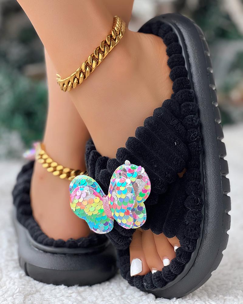 Pantuflas de invierno con tiras cruzadas y estampado de mariposas