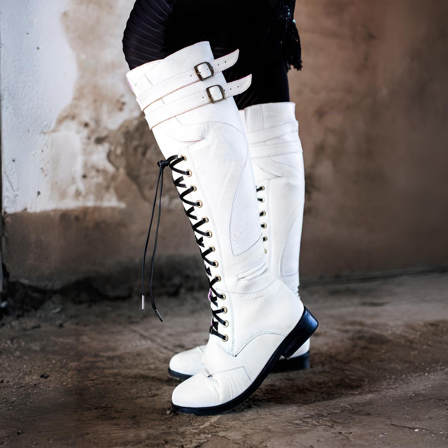 Flat-Heeled Lace-Up Boots