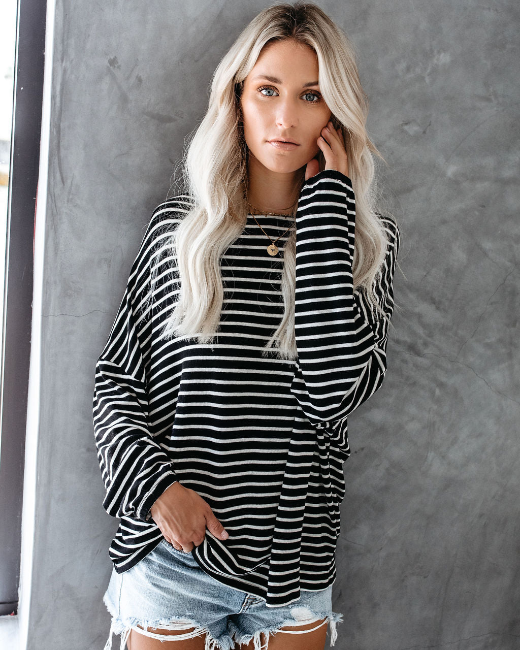 Be Back Never Striped Relaxed Knit Top - Black/White Oshnow