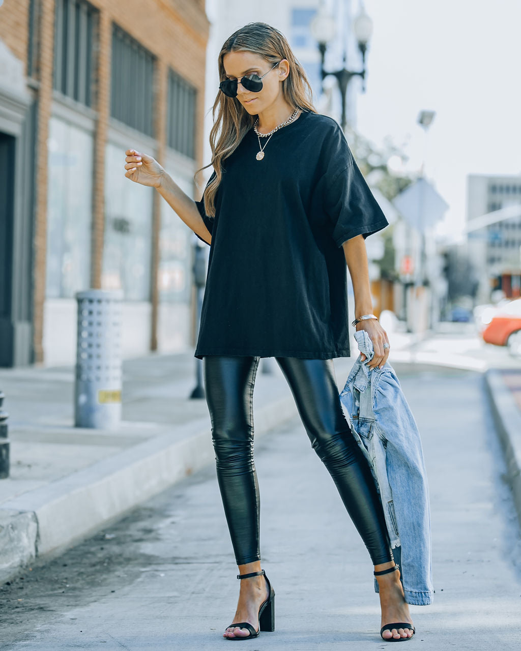 Brandon Cotton Oversized Tee - Black Oshnow