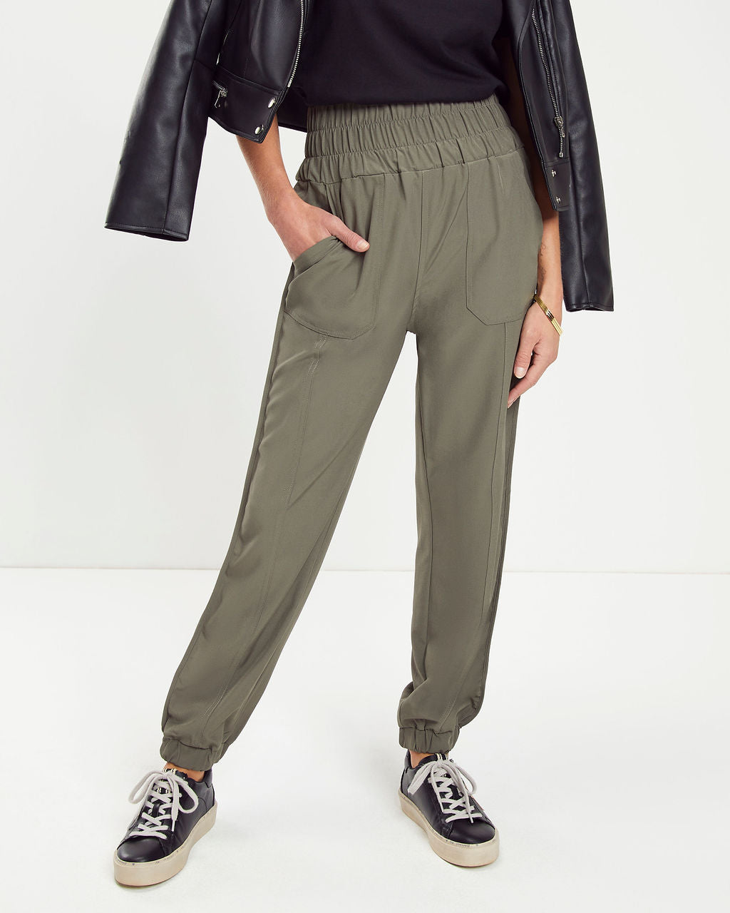 Chill Out Days Pocketed Jogger Pants - Olive