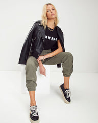 Chill Out Days Pocketed Jogger Pants - Olive