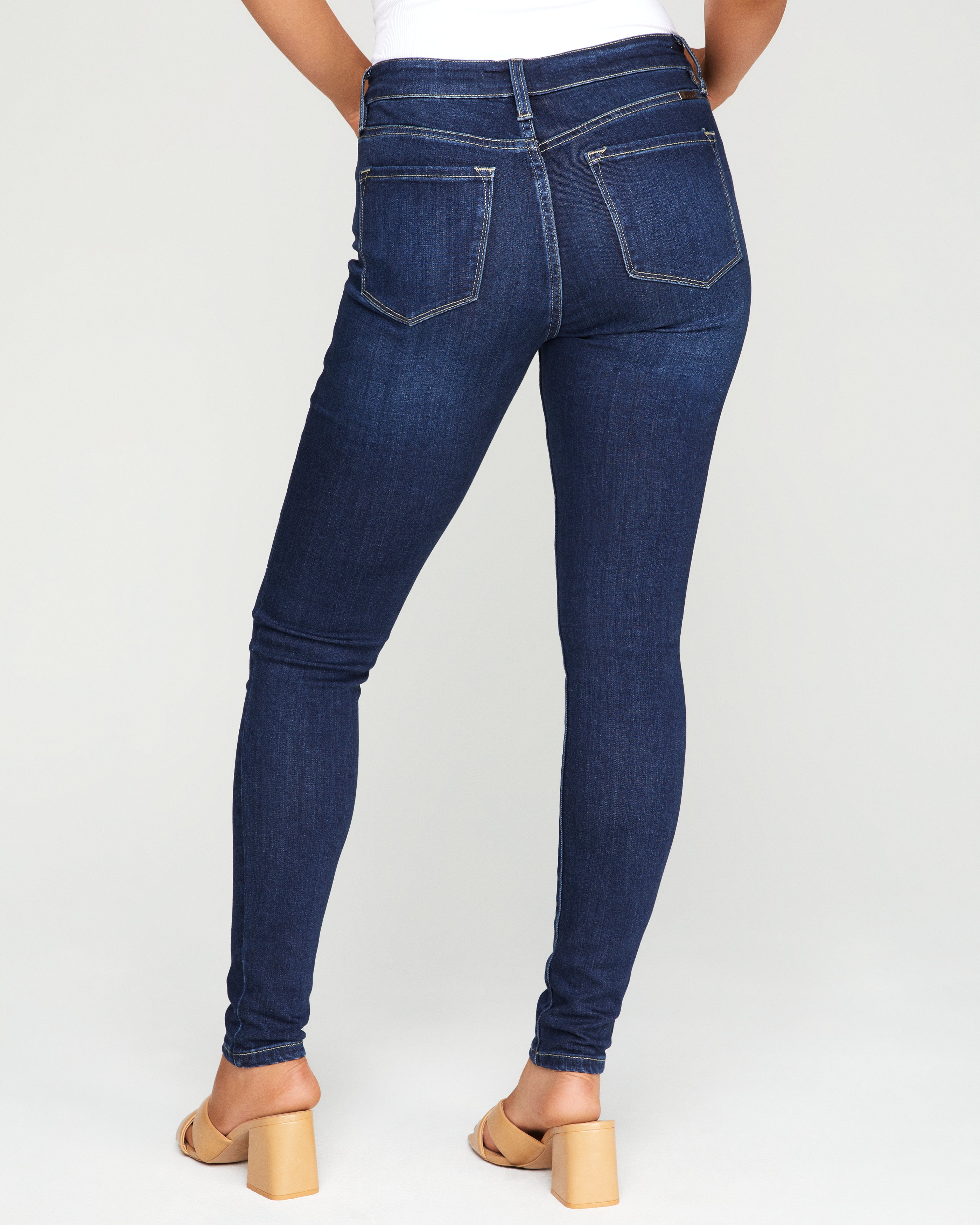 Daily High Rise Skinny - Dark Wash