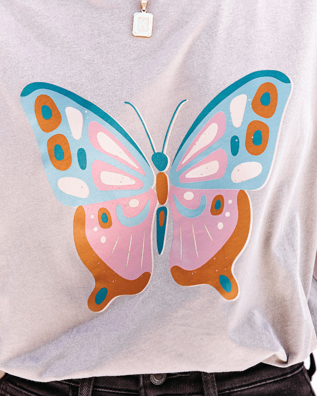 Eccentric Butterfly Cotton Tee Oshnow