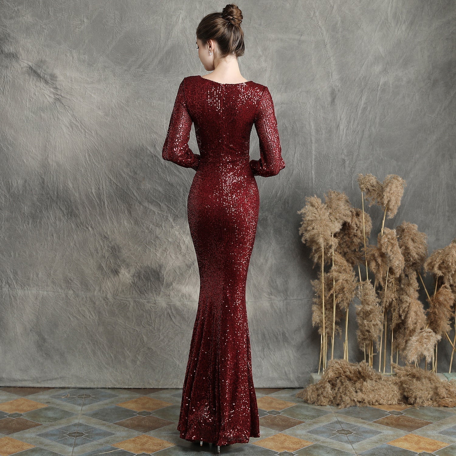 Ella long-sleeve sequined formal fishtail dress Oshnow