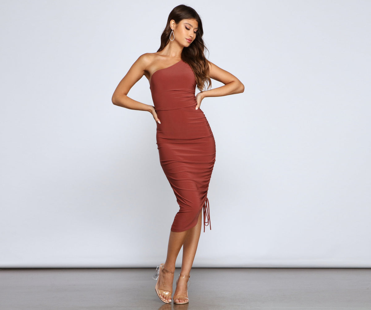 Eve One-Shoulder Ruched Midi Dress Oshnow