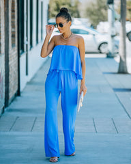 Bright + Breezy – Trägerloser Jumpsuit mit Taschen – Clean Blue 