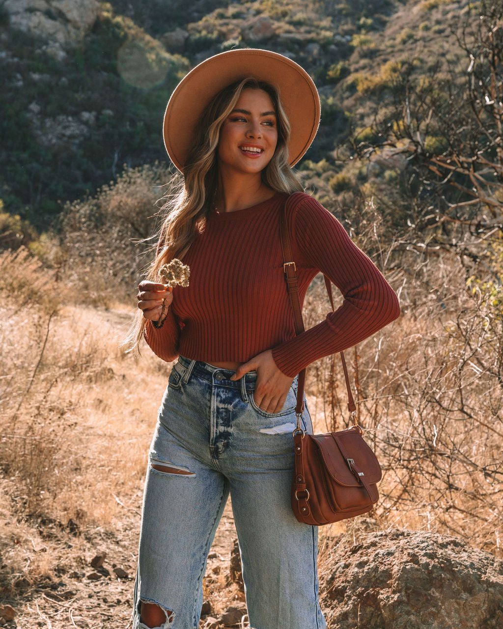 Faye Cropped Ribbed Knit Top - Brick Oshnow