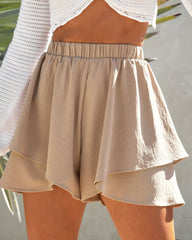 Flutter Away Shorts - Latte Oshnow