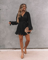 Found Love Pleated Romper - Black Oshnow