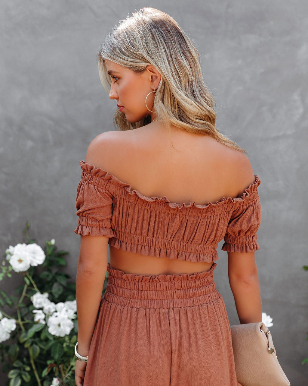 Gramm Off The Shoulder Crop Top - Cognac Oshnow