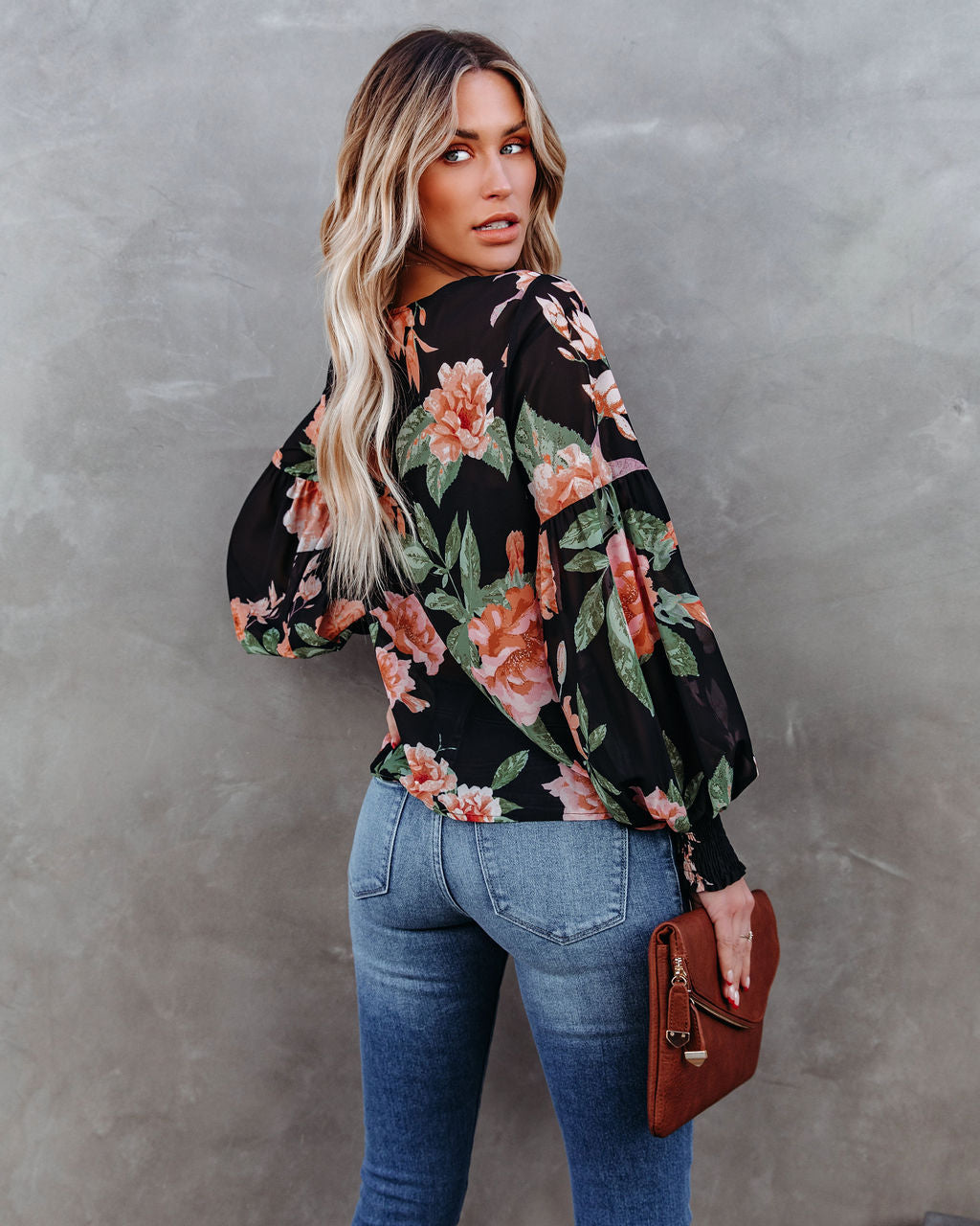 Great Heights Floral Blouse - Black Oshnow