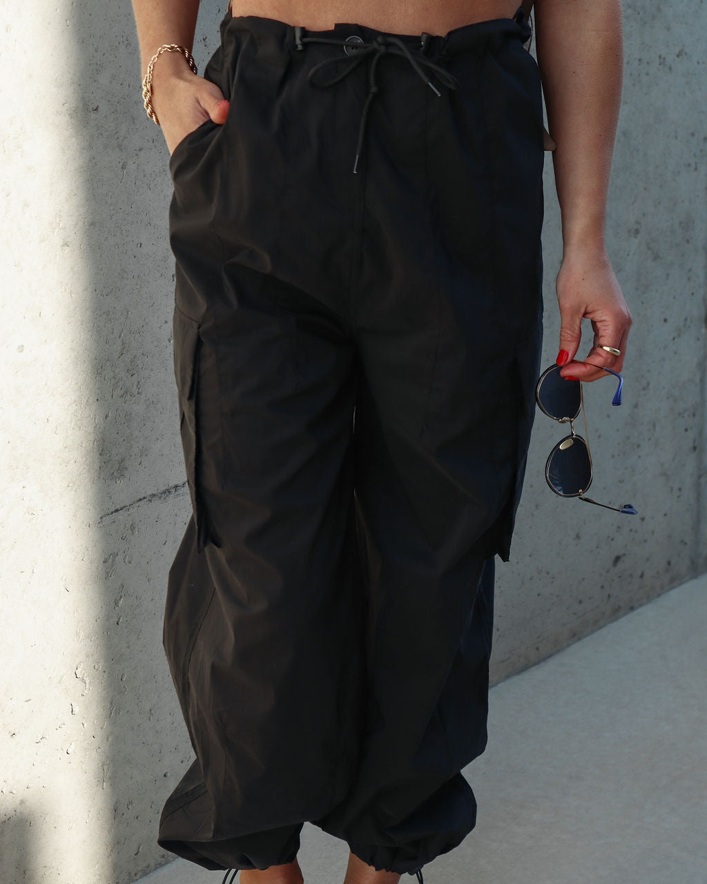 Arnie High Rise Cargo Pants - Black