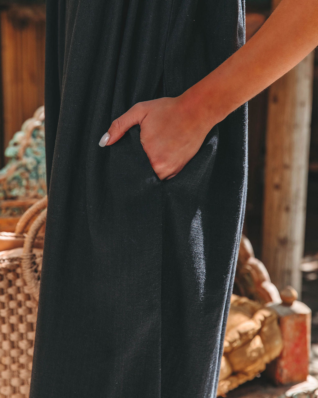 Live With Sunshine Linen Blend Pocketed Jumpsuit - Black Oshnow