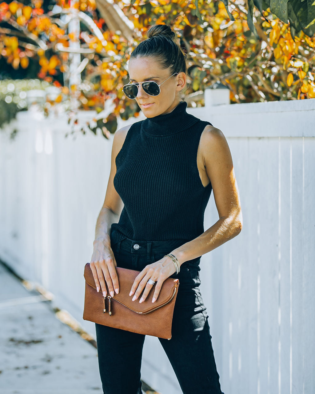 Monty Cotton Sleeveless Turtleneck Top - Black Oshnow